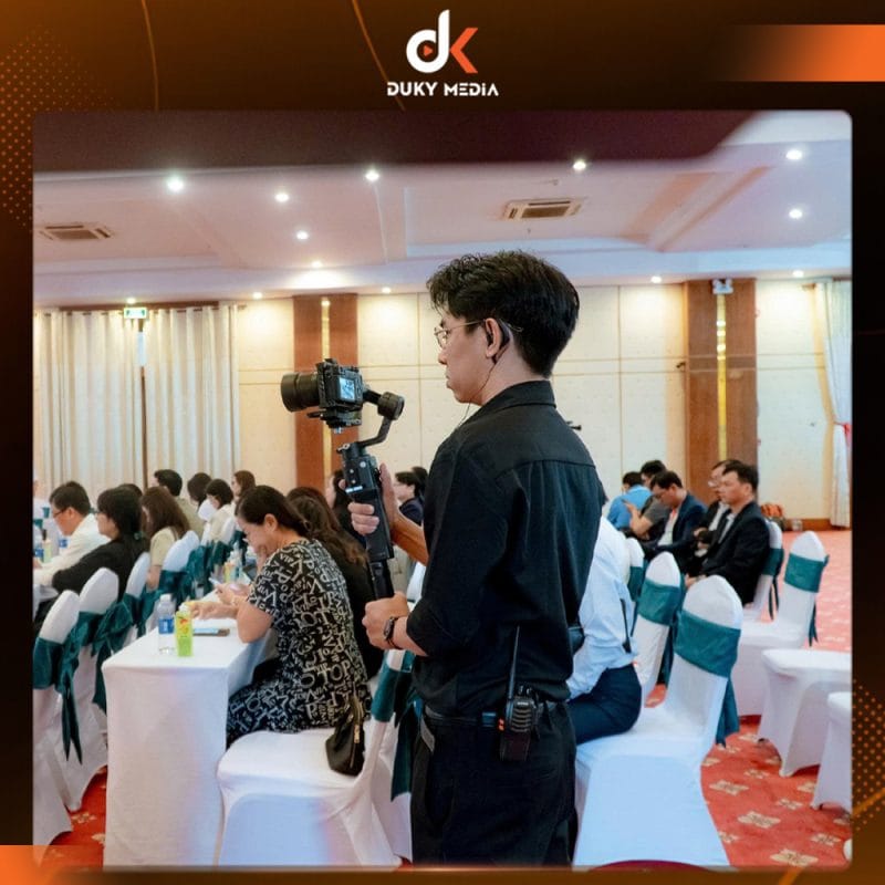 Quay phim chụp ảnh sự kiện tại Duky Media 1 duky media, quay phim hội nghị hội thảo, quay phim sự kiện doanh nghiệp, quay chụp sự kiện trọn gói, quay phim chụp ảnh sự kiện